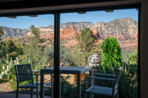 Modern, Luxury Studio With Awe Inspiring Red Rock Views Private Trail Head - Outdoor Firepit, Indoor Fireplace, on Property Sauna, Aromatherapy Steam Room, Hot Tub, Pools and Wellness Services